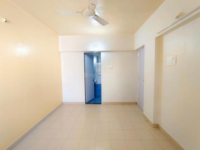 2 BHK Apartment in Karve Nagar for resale Pune. The reference number is 19610712