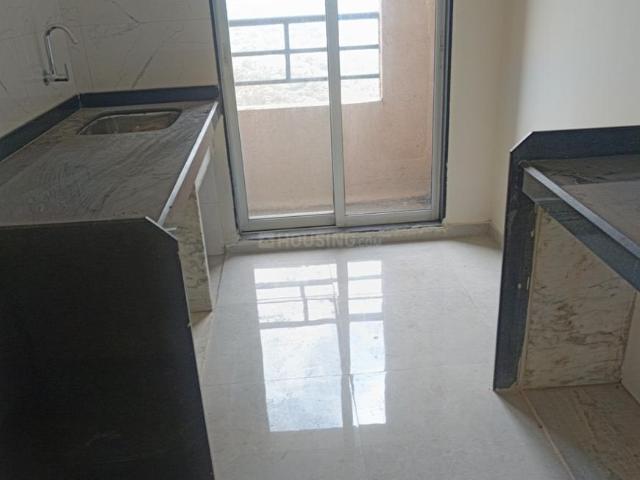 2 BHK Apartment in Kasarvadavali for rent Thane. The reference number is 15317270