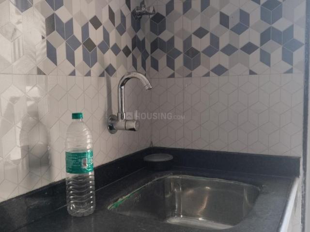 2 BHK Apartment in Kasarvadavali for rent Thane. The reference number is 18748917