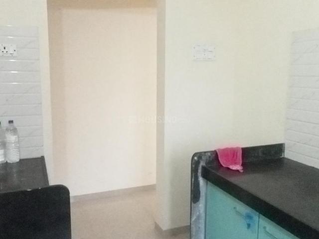2 BHK Apartment in Kasarvadavali for rent Thane. The reference number is 18882203