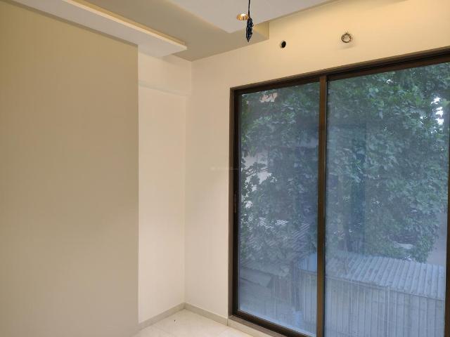 2 BHK Apartment in Kasarvadavali for rent Thane. The reference number is 18882369