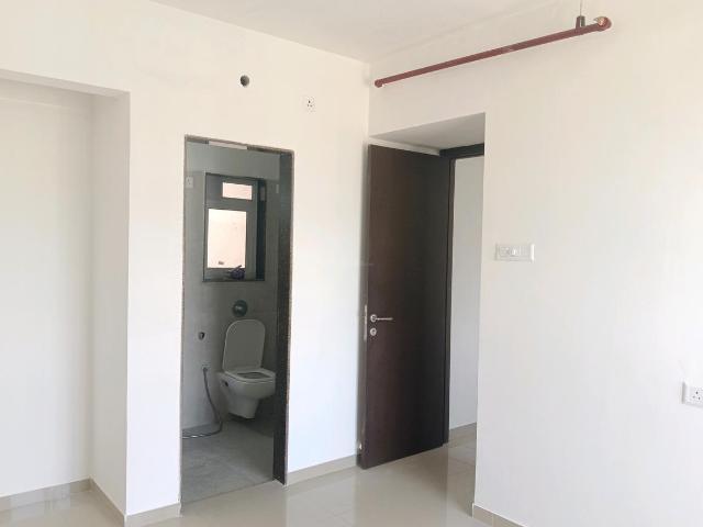 2 BHK Apartment in Kasarvadavali for rent Thane. The reference number is 19281881