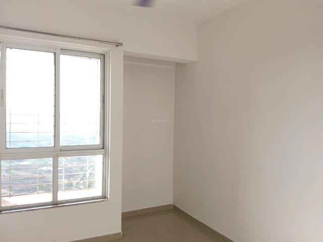 2 BHK Apartment in Kasarvadavali for rent Thane. The reference number is 19543508