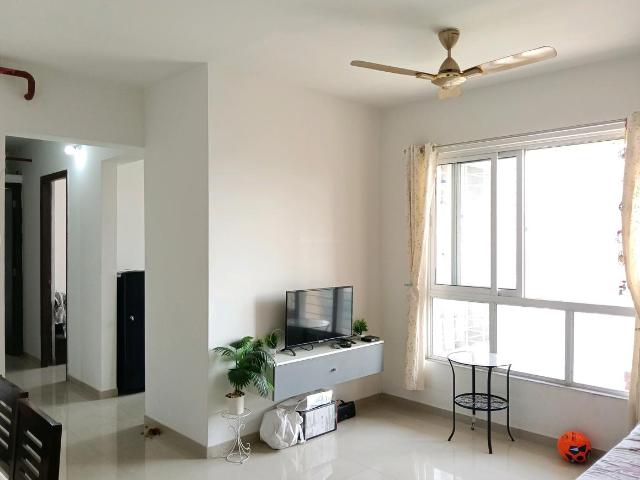 1 BHK Apartment in Kasarvadavali for rent Thane. The reference number is 19527534