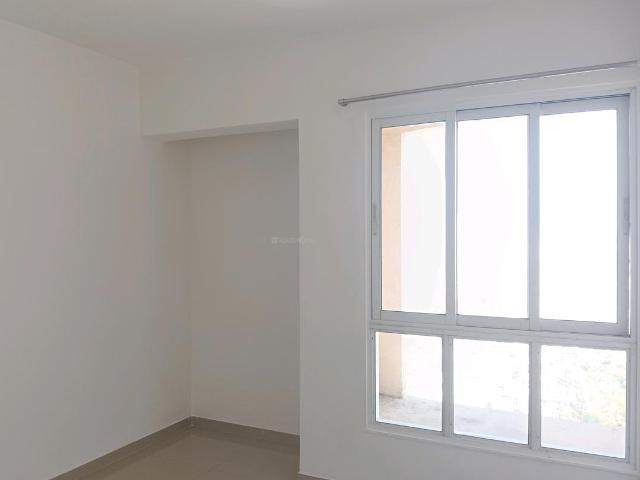 2 BHK Apartment in Kasarvadavali for rent Thane. The reference number is 19527999