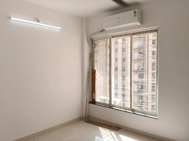 2 BHK Apartment in Kasarvadavali for rent Thane. The reference number is 19680606