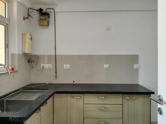 2 BHK Apartment in Kasarvadavali for rent Thane. The reference number is 19870301