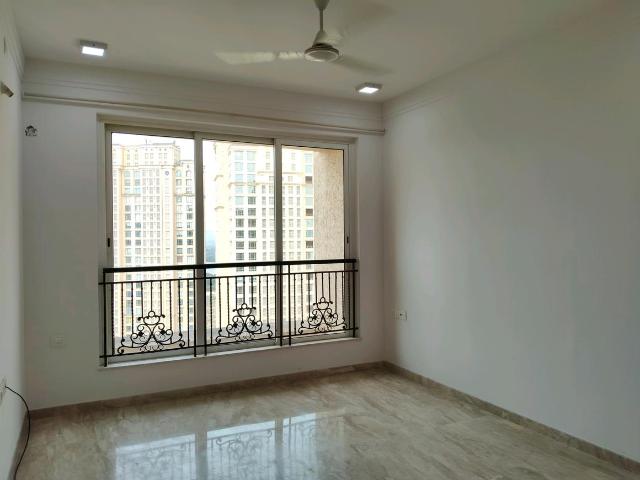 2 BHK Apartment in Kasarvadavali for rent Thane. The reference number is 19876152