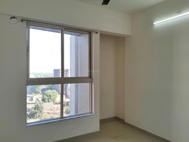 2 BHK Apartment in Kasarvadavali for rent Thane. The reference number is 19994242