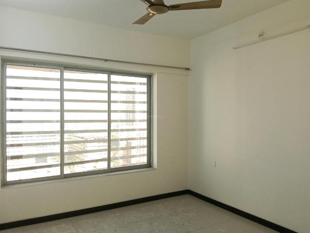 2 BHK Apartment in Kasarvadavali for rent Thane. The reference number is 19995923