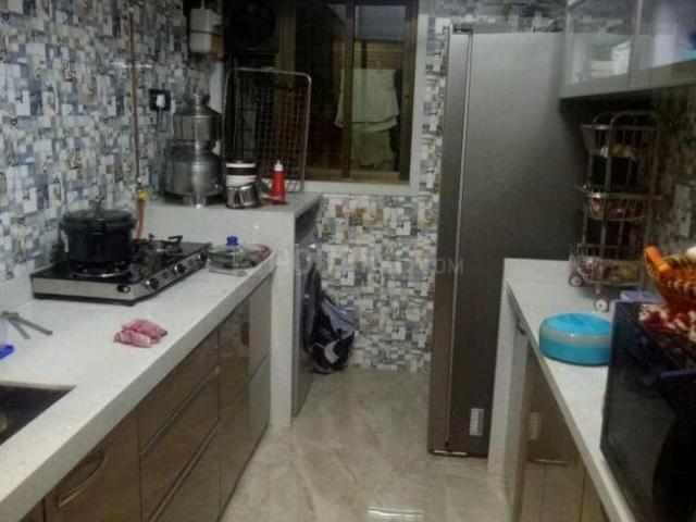 2 BHK Apartment in Kasarvadavali for rent Thane. The reference number is 20070392