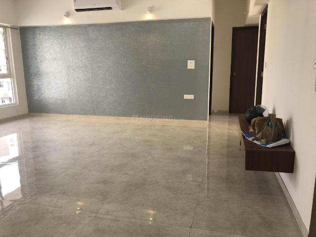 2 BHK Apartment in Kasarvadavali for rent Thane. The reference number is 20084043
