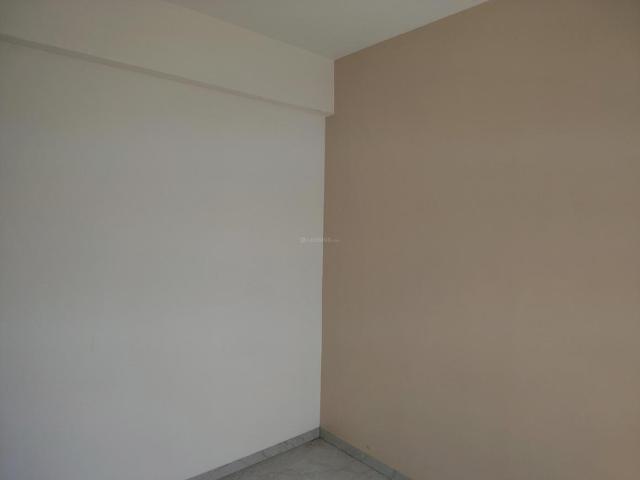 2 BHK Apartment in Kasarvadavali for rent Thane. The reference number is 20018388
