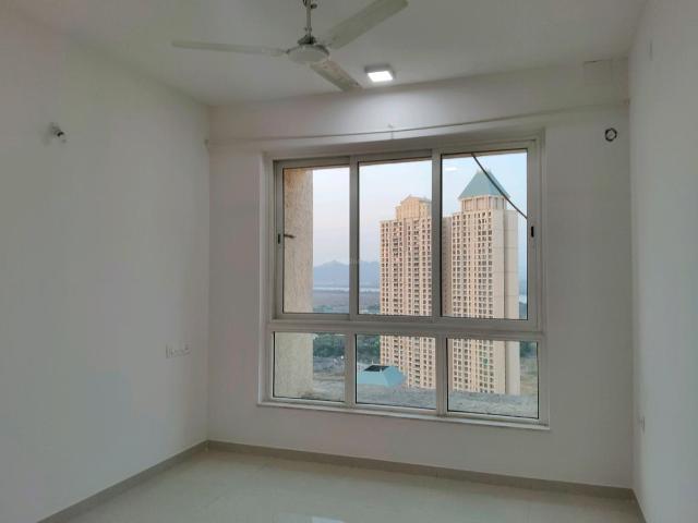 2 BHK Apartment in Kasarvadavali for rent Thane. The reference number is 20104613