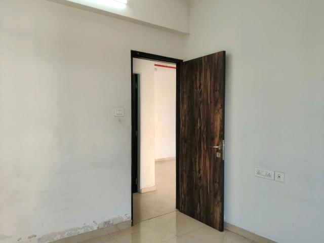 2 BHK Apartment in Kasarvadavali for rent Thane. The reference number is 20104913