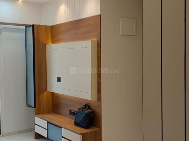 2 BHK Apartment in Kasarvadavali for rent Thane. The reference number is 20241524