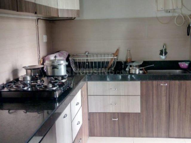 2 BHK Apartment in Kasarvadavali for rent Thane. The reference number is 20268264