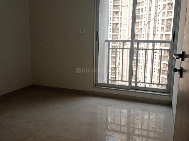 2 BHK Apartment in Kasarvadavali for rent Thane. The reference number is 20296571