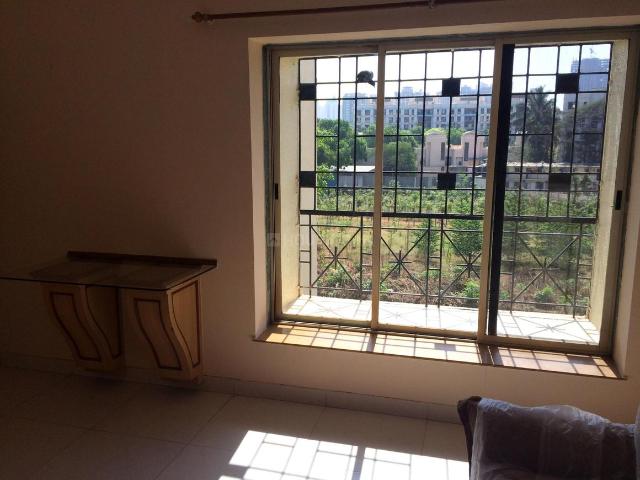 2 BHK Apartment in Kasarvadavali for rent Thane. The reference number is 20344744