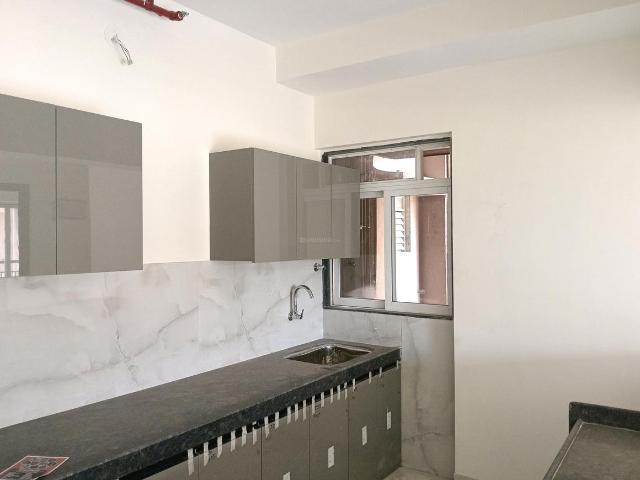2 BHK Apartment in Kasarvadavali for rent Thane. The reference number is 20398373