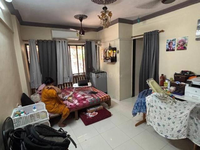2 BHK Apartment in Kasarvadavali for rent Thane. The reference number is 20303924