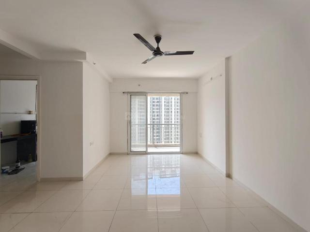 2 BHK Apartment in Kasarvadavali for rent Thane. The reference number is 20403142