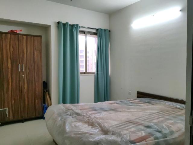 2 BHK Apartment in Kasarvadavali for rent Thane. The reference number is 20696742