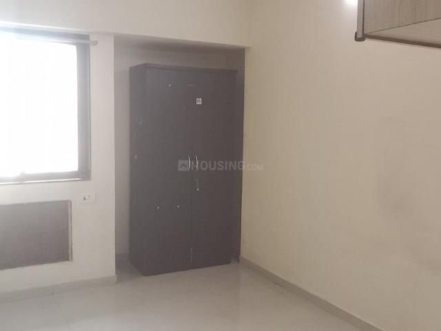 2 BHK Apartment in Kasarvadavali for rent Thane. The reference number is 20742304