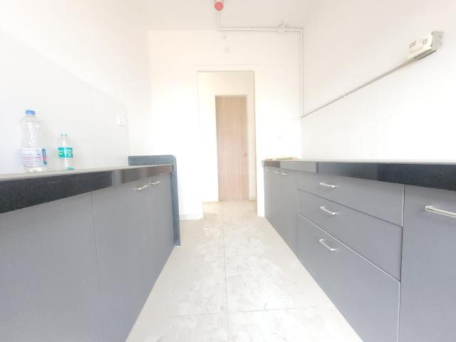 2 BHK Apartment in Kasarvadavali for rent Thane. The reference number is 20760195