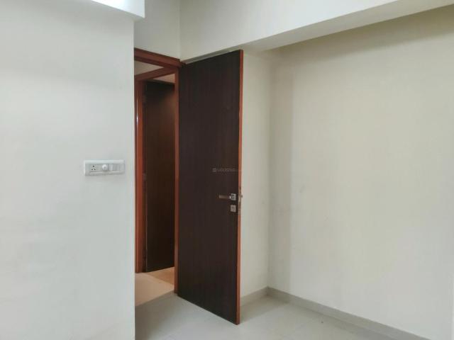 2 BHK Apartment in Kasarvadavali for rent Thane. The reference number is 20725993