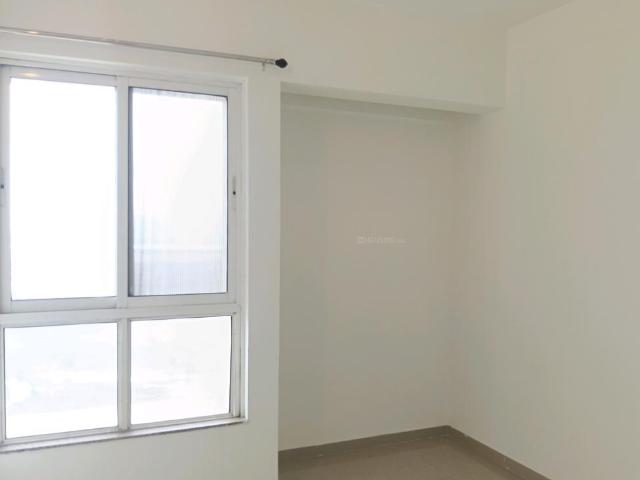 2 BHK Apartment in Kasarvadavali for resale Thane. The reference number is 18517813