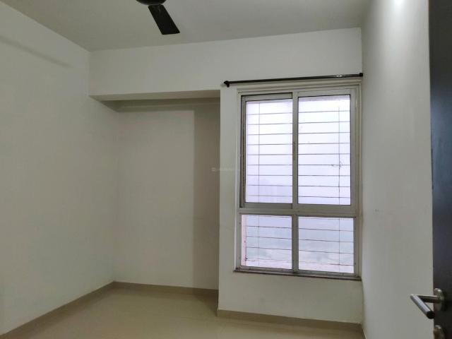 2 BHK Apartment in Kasarvadavali for resale Thane. The reference number is 20676124