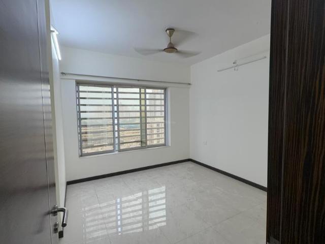 2 BHK Apartment in Kasarvadavali for resale Thane. The reference number is 20752058