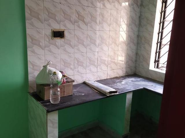 2 BHK Apartment in Kasba for rent Kolkata. The reference number is 6642742