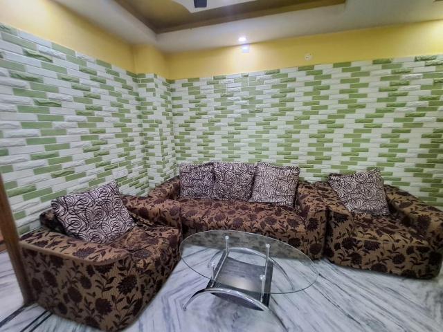 2 BHK Apartment in Kasba for rent Kolkata. The reference number is 19422505