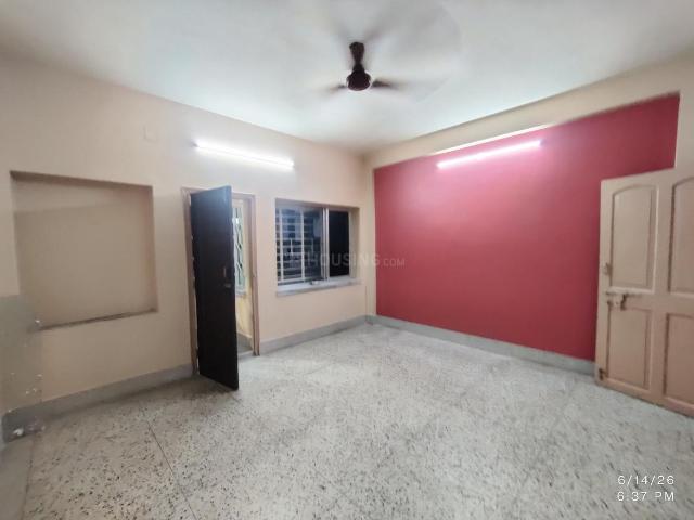 2 BHK Apartment in Kasba for rent Kolkata. The reference number is 20475171