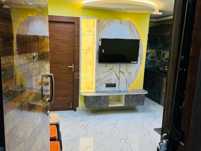 2 BHK Apartment in Kasba for rent Kolkata. The reference number is 20628685