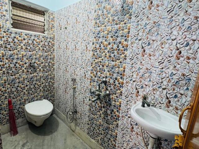 2 BHK Apartment in Kasba for rent Kolkata. The reference number is 20890339