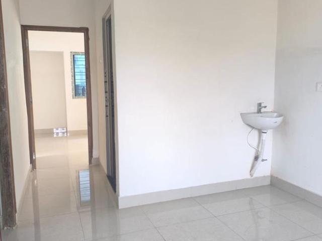 2 BHK Apartment in Kasba for resale Kolkata. The reference number is 20187525