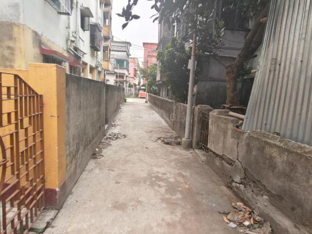 2 BHK Apartment in Kasba for resale Kolkata. The reference number is 20516850
