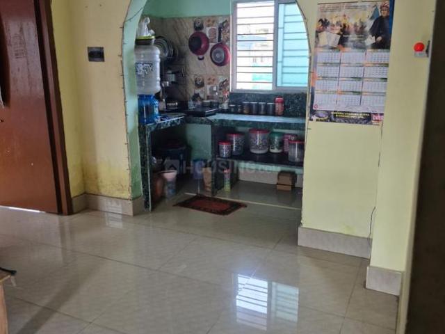 2 BHK Apartment in Keshtopur for rent Kolkata. The reference number is 17698260