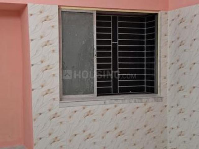2 BHK Apartment in Keshtopur for rent Kolkata. The reference number is 20471570