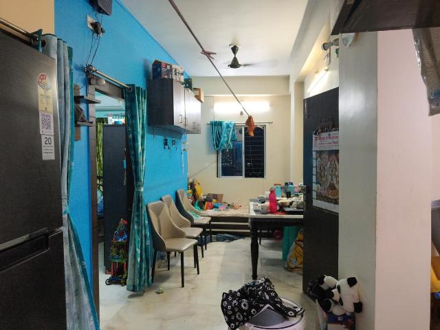 2 BHK Apartment in Keshtopur for rent Kolkata. The reference number is 20748033