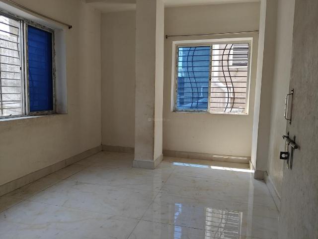 2 BHK Apartment in Keshtopur for rent Kolkata. The reference number is 20230878