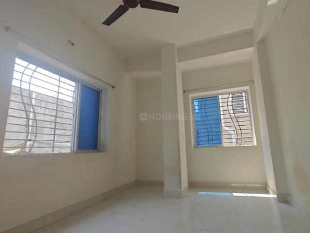 2 BHK Apartment in Keshtopur for rent Kolkata. The reference number is 20230936