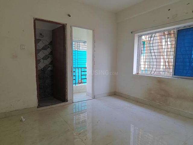 2 BHK Apartment in Keshtopur for rent Kolkata. The reference number is 20262367
