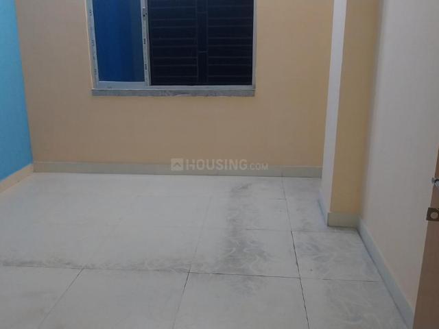 2 BHK Apartment in Keshtopur for rent Kolkata. The reference number is 20289442