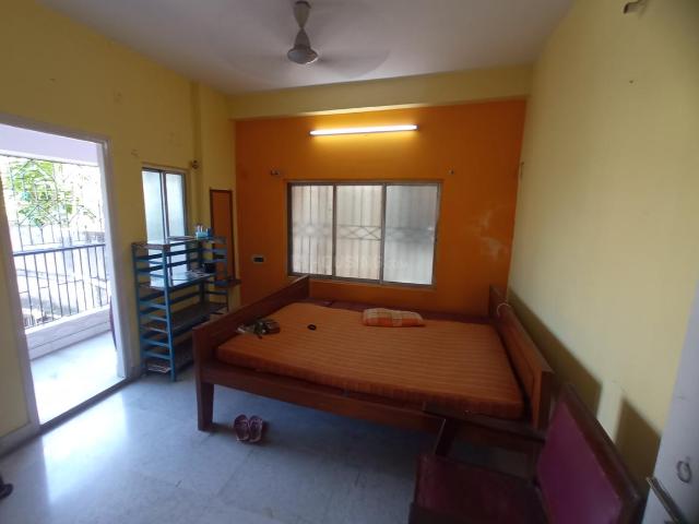 2 BHK Apartment in Keshtopur for rent Kolkata. The reference number is 20352425