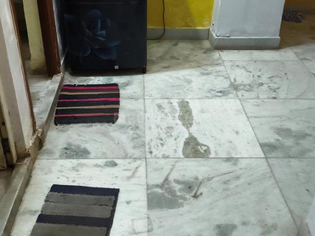 2 BHK Apartment in Keshtopur for rent Kolkata. The reference number is 20373223