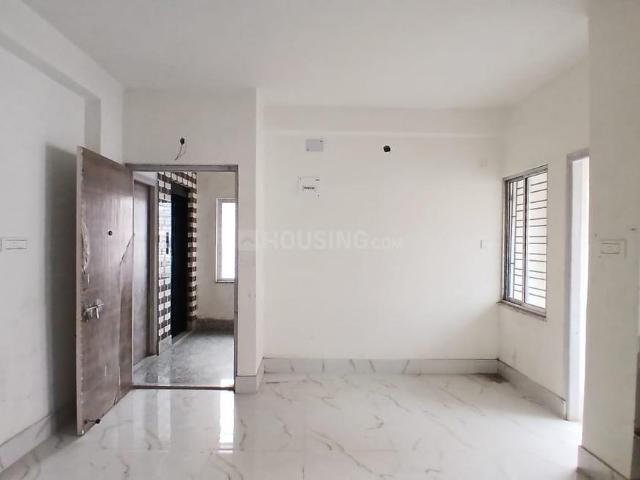 2 BHK Apartment in Keshtopur for resale Kolkata. The reference number is 18544731